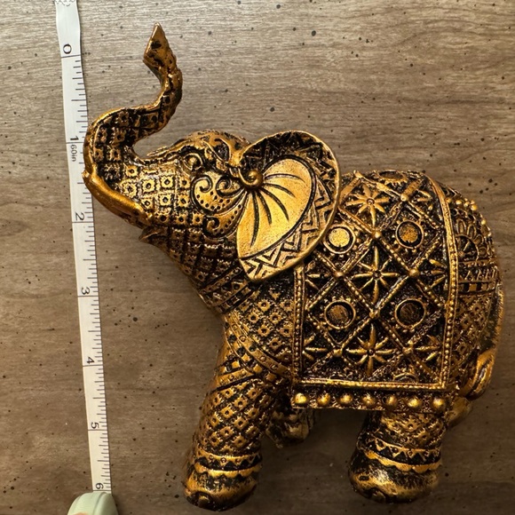 Gold Elephant Figurine - Home Accents Decor - Picture 5 of 5